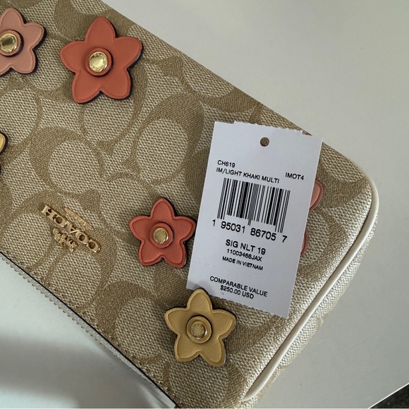 Coach CH619 nolita - Picture 8 of 8